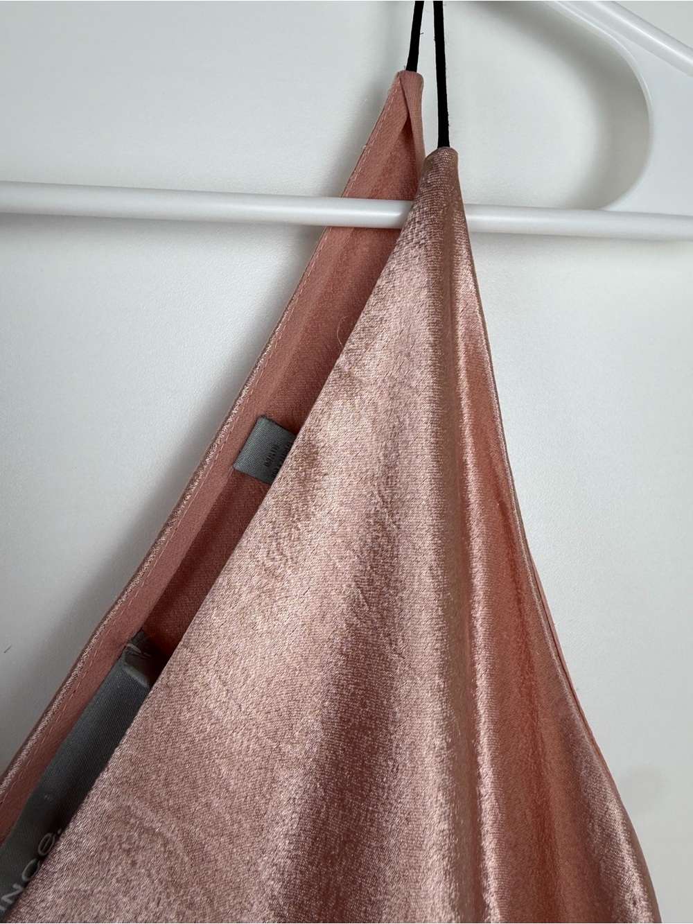 Vince V-Neck Bias Cut Midi Dress – Blush Pink | Size Small - Picture 7 of 16